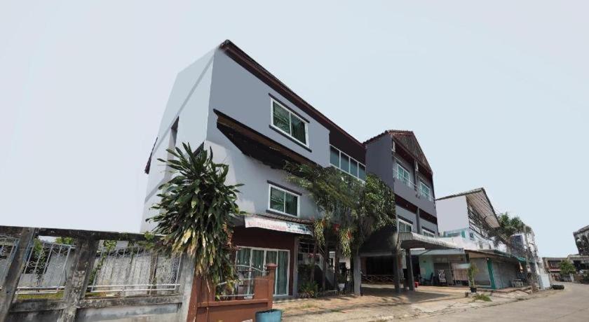 Bannsawasdee Aparthotel Chiang Rai Exterior foto