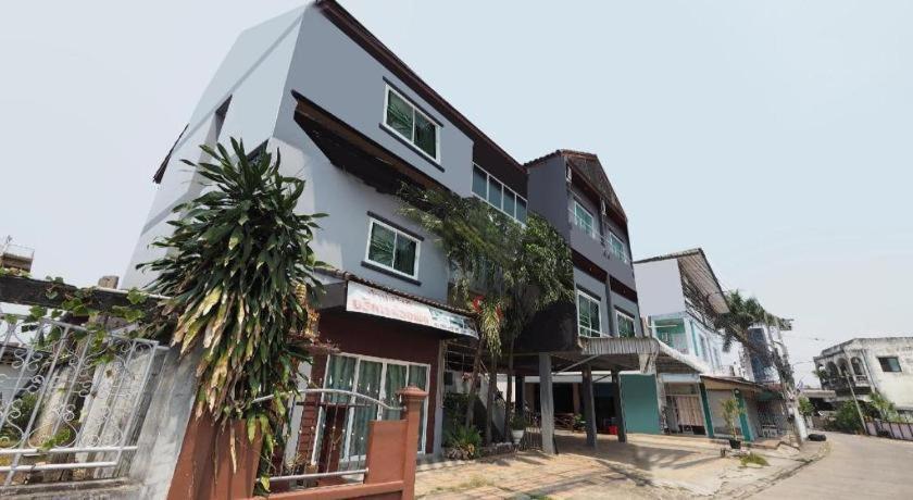 Bannsawasdee Aparthotel Chiang Rai Exterior foto